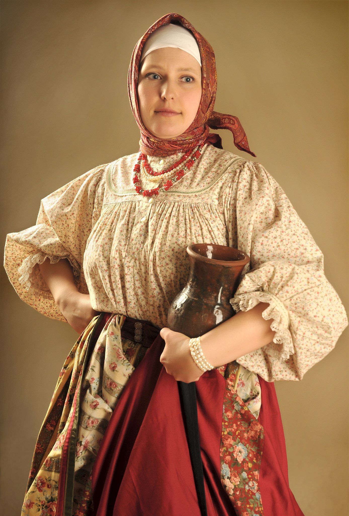 Girls in Slavic costumes in Chiclayo